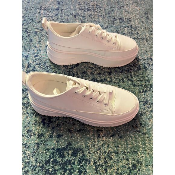 Princess Polly White Dylan Platform Sneakers Size 7 - Picture 2 of 8